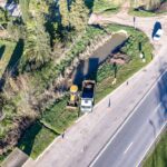 PLANIFICACIÓN Y PREVENCIÓN: SE REALIZAN TRABAJOS DE LIMPIEZA DE DESAGÜES EN RUTA 63