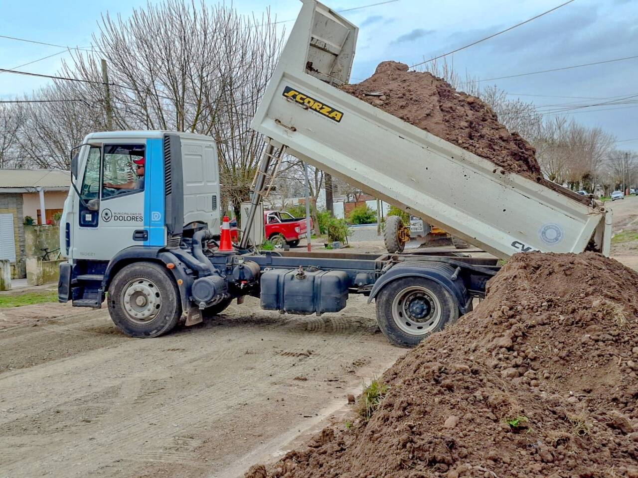 EL MUNICIPIO AVANZA CON TRABAJOS DE REPARACIÓN Y MANTENIMIENTO DE CALLES