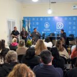 REUNIÓN CON FAMILIAS PARA PROMOVER FESTEJOS CUIDADOS POR EL DÍA DEL ESTUDIANTE