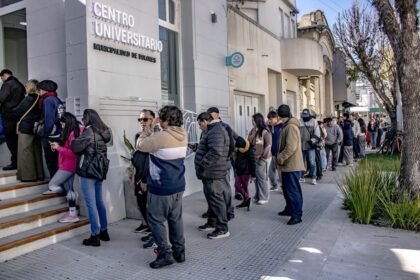 MÁS DE 150 TRÁMITES REALIZADOS DURANTE EL OPERATIVO DOCUMENTARIO EN DOLORES