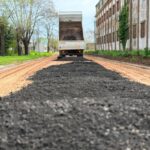 EL MUNICIPIO CONTINÚA CON TRABAJOS DE COLOCACIÓN DE FRESADO EN DISTINTOS PUNTOS DE LA CIUDAD